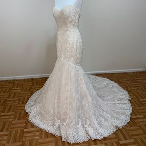 Anne Barge  ‘blue Willow’ Wedding dress